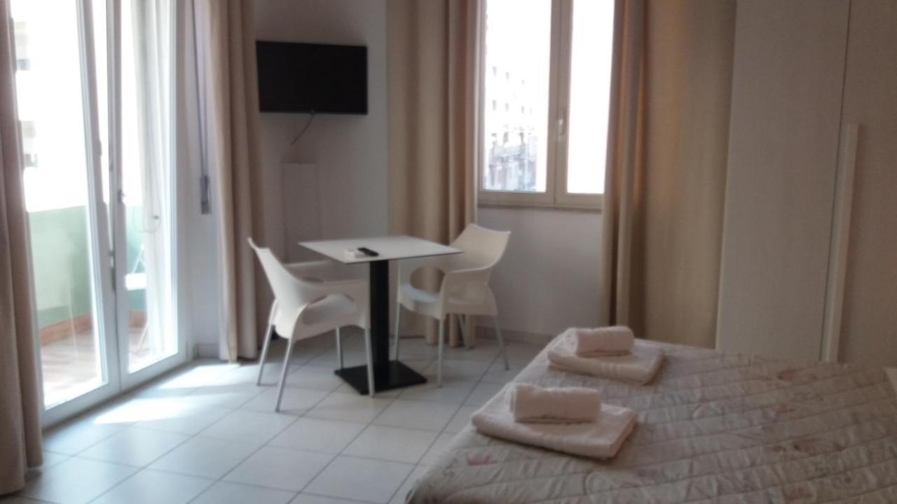 Depandance Macchiavelli 2 Hotel Cagliari Bagian luar foto